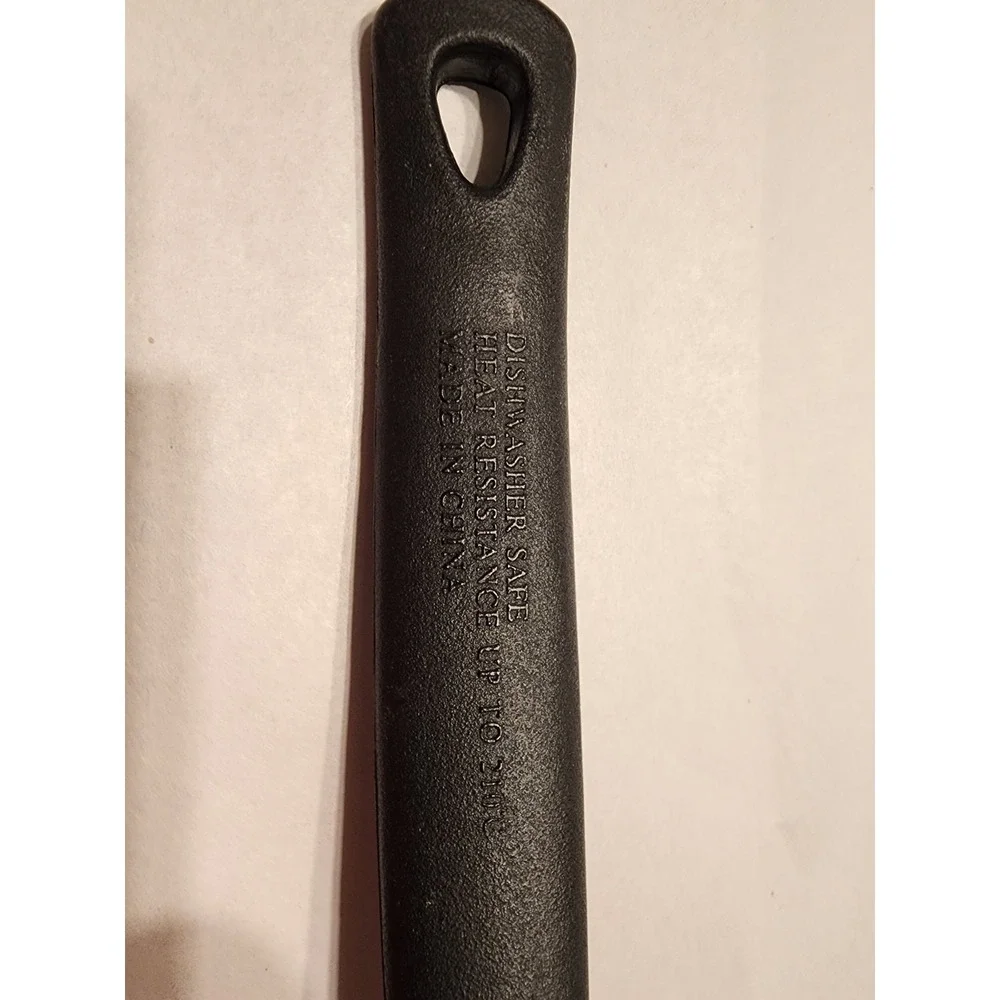 Pampered Chef Black Nylon Ladle